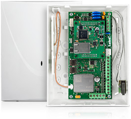 a9f555f1b822fd072225626262a22502_original Komunikačný modul SATEL GSM-X LTE (so skrinkou a anténou) – Obrázok 1
