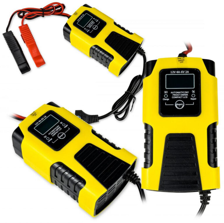 Nabíjačka autobatérií Volt Polska 6PRLN12V4A – 12 V/4 A, 6 V/2 A, LCD